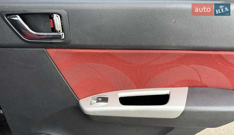 Хэтчбек Hyundai Getz 2009 в Киеве фото 36 Хэтчбек Hyundai Getz 2009 в Киеве