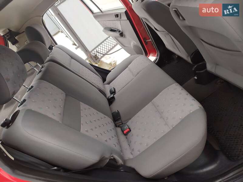 Хэтчбек Hyundai Getz 2004 в Калуше