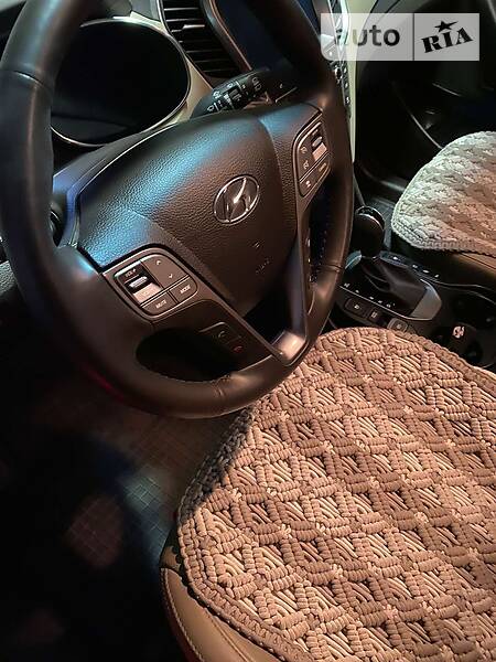 Позашляховик / Кросовер Hyundai Grand Santa Fe 2017 в Вознесенську