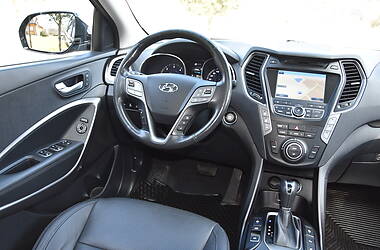 Внедорожник / Кроссовер Hyundai Grand Santa Fe 2014 в Дрогобыче