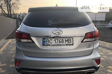 Внедорожник / Кроссовер Hyundai Grand Santa Fe 2016 в Львове