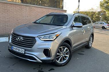 Внедорожник / Кроссовер Hyundai Grand Santa Fe 2017 в Одессе