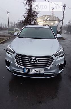 Позашляховик / Кросовер Hyundai Grand Santa Fe 2016 в Козятині