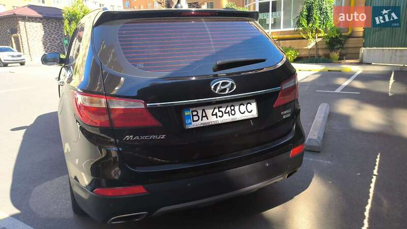 Внедорожник / Кроссовер Hyundai Grand Santa Fe 2014 в Киеве
