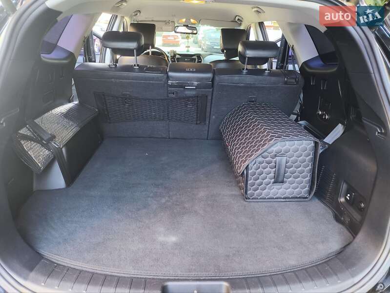 Внедорожник / Кроссовер Hyundai Grand Santa Fe 2014 в Киеве