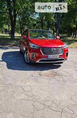 Позашляховик / Кросовер Hyundai Grand Santa Fe 2017 в Харкові