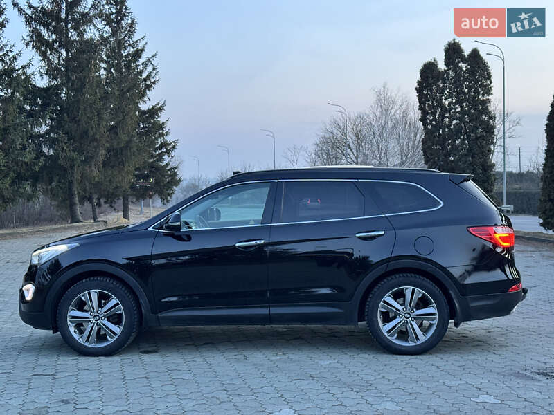 Внедорожник / Кроссовер Hyundai Grand Santa Fe 2014 в Дубно