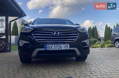 Внедорожник / Кроссовер Hyundai Grand Santa Fe 2016 в 