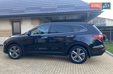 Внедорожник / Кроссовер Hyundai Grand Santa Fe 2016 в 
