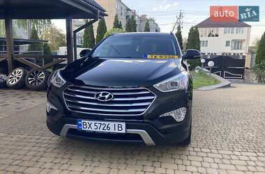 Внедорожник / Кроссовер Hyundai Grand Santa Fe 2016 в 