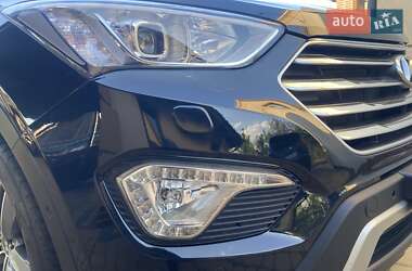 Внедорожник / Кроссовер Hyundai Grand Santa Fe 2016 в 