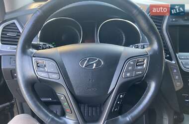 Внедорожник / Кроссовер Hyundai Grand Santa Fe 2016 в 