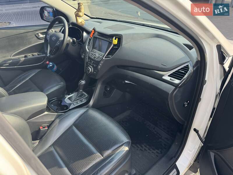 Внедорожник / Кроссовер Hyundai Grand Santa Fe 2013 в Харькове