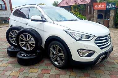 Позашляховик / Кросовер Hyundai Grand Santa Fe 2015 в Львові