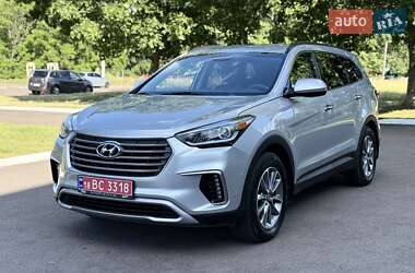 Внедорожник / Кроссовер Hyundai Grand Santa Fe 2017 в Ровно