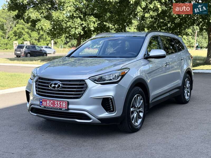 Hyundai Grand Santa Fe 2017