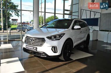 Позашляховик / Кросовер Hyundai Grand Santa Fe 2017 в Рівному