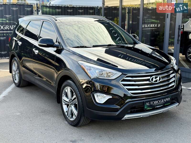 Внедорожник / Кроссовер Hyundai Grand Santa Fe 2015 в Киеве