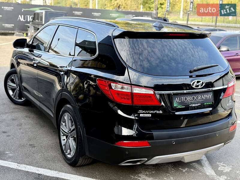 Внедорожник / Кроссовер Hyundai Grand Santa Fe 2015 в Киеве