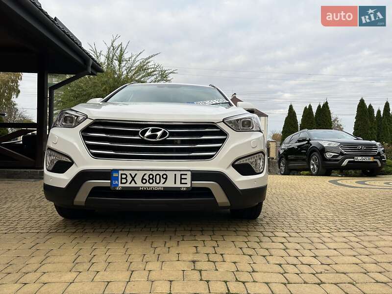 Внедорожник / Кроссовер Hyundai Grand Santa Fe 2015 в Хмельницком