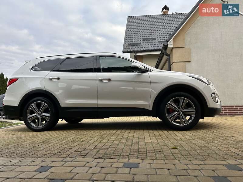Внедорожник / Кроссовер Hyundai Grand Santa Fe 2015 в Хмельницком