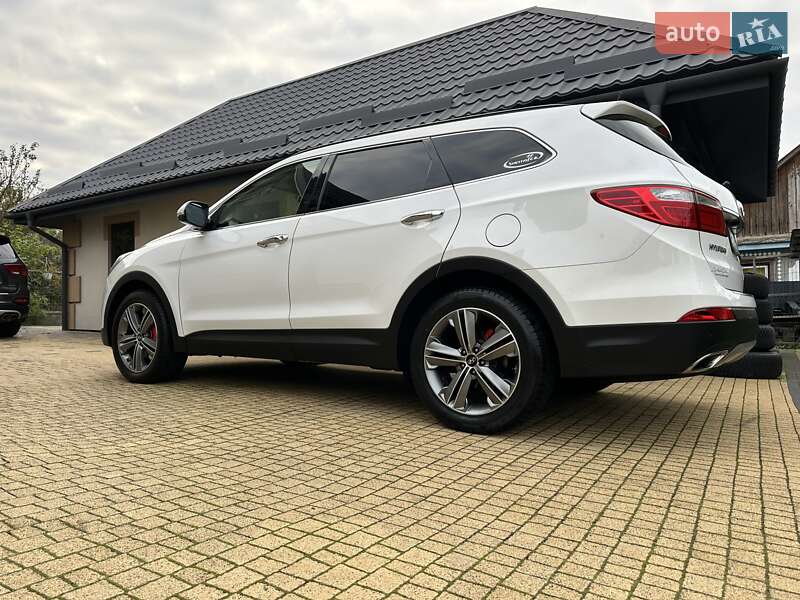 Внедорожник / Кроссовер Hyundai Grand Santa Fe 2015 в Хмельницком