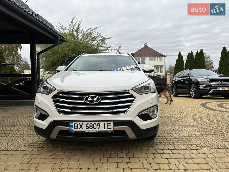 Внедорожник / Кроссовер Hyundai Grand Santa Fe 2015 в Хмельницком
