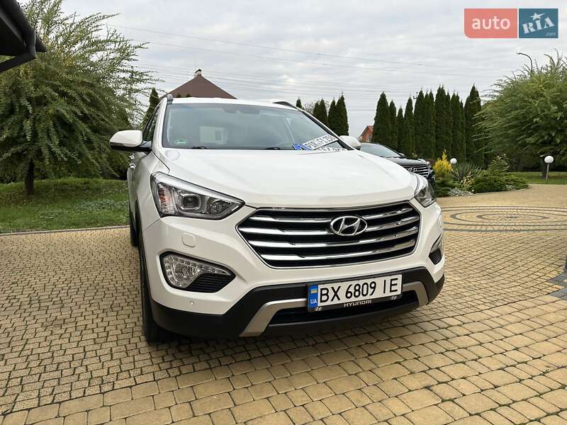 Внедорожник / Кроссовер Hyundai Grand Santa Fe 2015 в Хмельницком