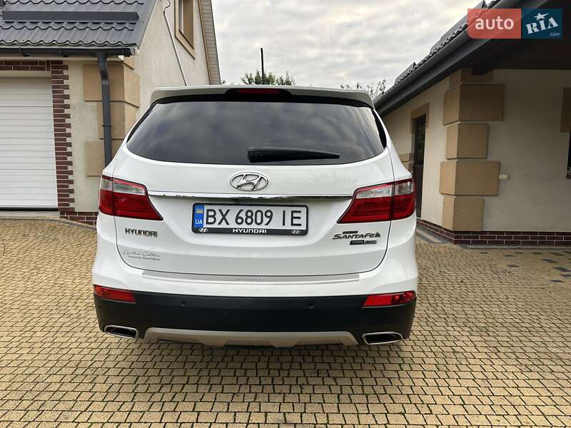 Внедорожник / Кроссовер Hyundai Grand Santa Fe 2015 в Хмельницком