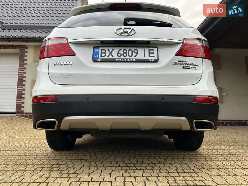 Внедорожник / Кроссовер Hyundai Grand Santa Fe 2015 в Хмельницком