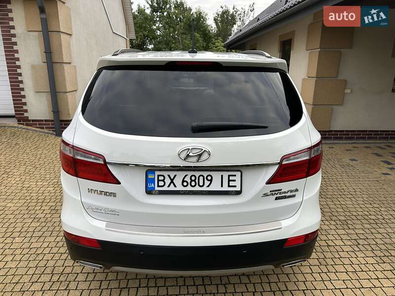 Внедорожник / Кроссовер Hyundai Grand Santa Fe 2015 в Хмельницком