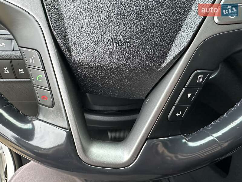 Внедорожник / Кроссовер Hyundai Grand Santa Fe 2015 в Хмельницком