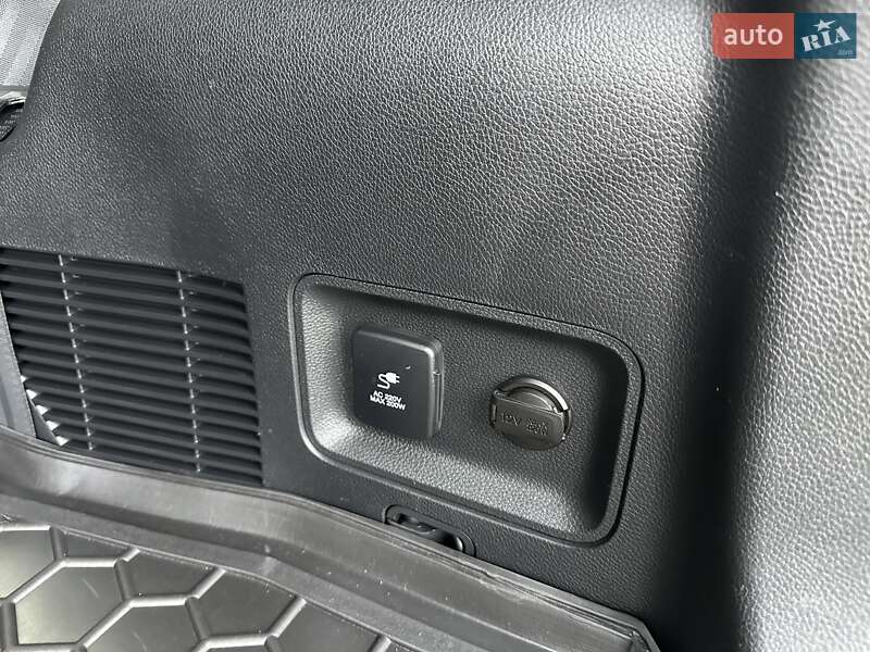 Внедорожник / Кроссовер Hyundai Grand Santa Fe 2015 в Хмельницком