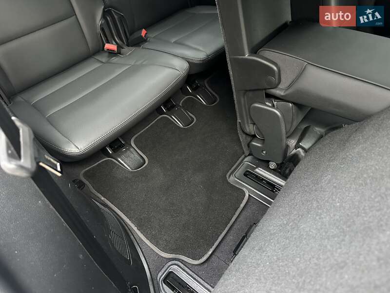 Внедорожник / Кроссовер Hyundai Grand Santa Fe 2015 в Хмельницком