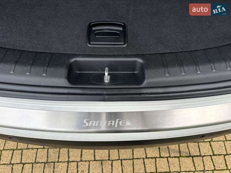 Внедорожник / Кроссовер Hyundai Grand Santa Fe 2015 в Хмельницком