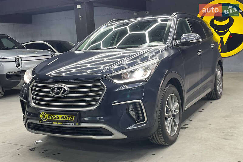 Внедорожник / Кроссовер Hyundai Grand Santa Fe 2018 в Черновцах