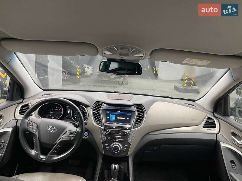 Внедорожник / Кроссовер Hyundai Grand Santa Fe 2018 в Черновцах