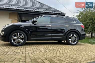 Внедорожник / Кроссовер Hyundai Grand Santa Fe 2015 в 