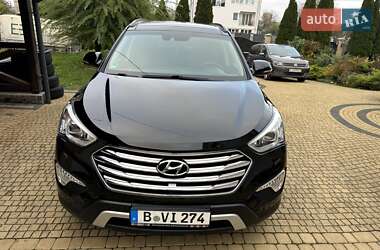 Внедорожник / Кроссовер Hyundai Grand Santa Fe 2015 в 