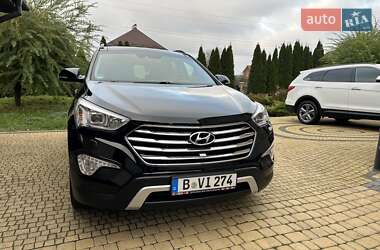 Внедорожник / Кроссовер Hyundai Grand Santa Fe 2015 в 