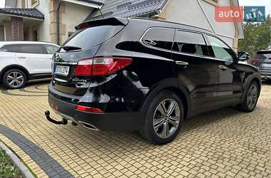 Внедорожник / Кроссовер Hyundai Grand Santa Fe 2015 в 