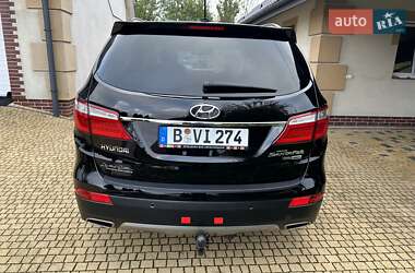 Внедорожник / Кроссовер Hyundai Grand Santa Fe 2015 в 