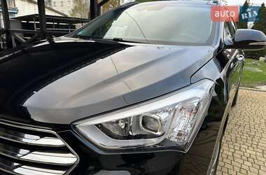 Внедорожник / Кроссовер Hyundai Grand Santa Fe 2015 в 