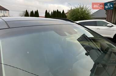 Внедорожник / Кроссовер Hyundai Grand Santa Fe 2015 в 