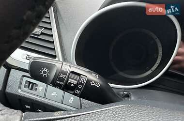Внедорожник / Кроссовер Hyundai Grand Santa Fe 2015 в 