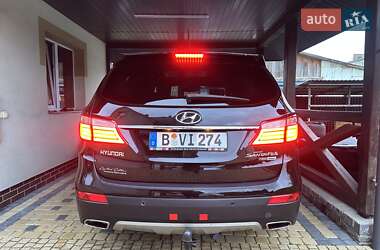 Внедорожник / Кроссовер Hyundai Grand Santa Fe 2015 в 