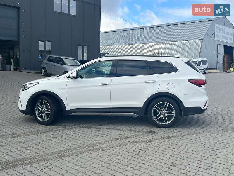 Внедорожник / Кроссовер Hyundai Grand Santa Fe 2019 в Львове