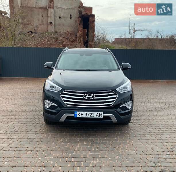 Внедорожник / Кроссовер Hyundai Grand Santa Fe 2014 в Кривом Роге