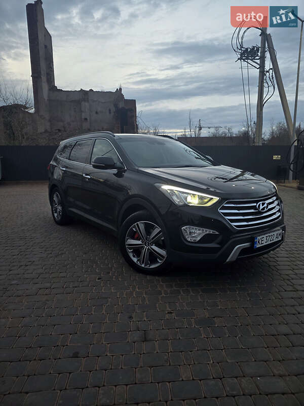 Внедорожник / Кроссовер Hyundai Grand Santa Fe 2014 в Кривом Роге