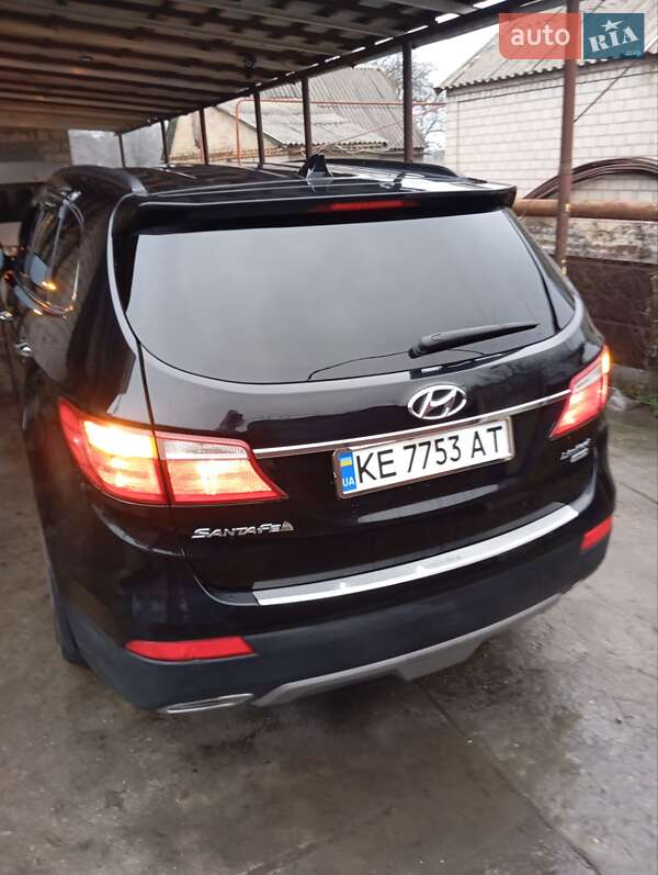 Внедорожник / Кроссовер Hyundai Grand Santa Fe 2015 в Каменском